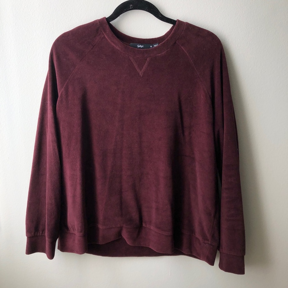 MAROON VELVET CREWNECK SWEATER